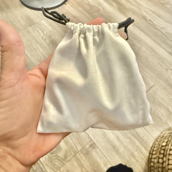 FREE FREE Jumbo stainless stain neck. 10mm thick 24 “ long NWT with duster - Picture 9 of 9